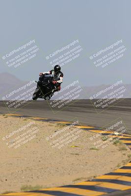 media/Sep-30-2023-SoCal Trackdays (Sat) [[636657bffb]]/Turns 9 and 10 (1010am)/